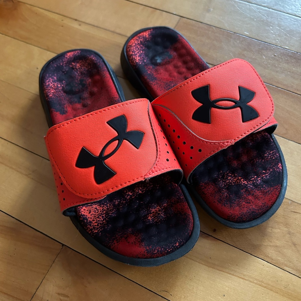 Under Armour Red and Black Sandals Dynamic Design